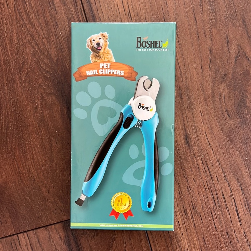 Pet nail clippers
